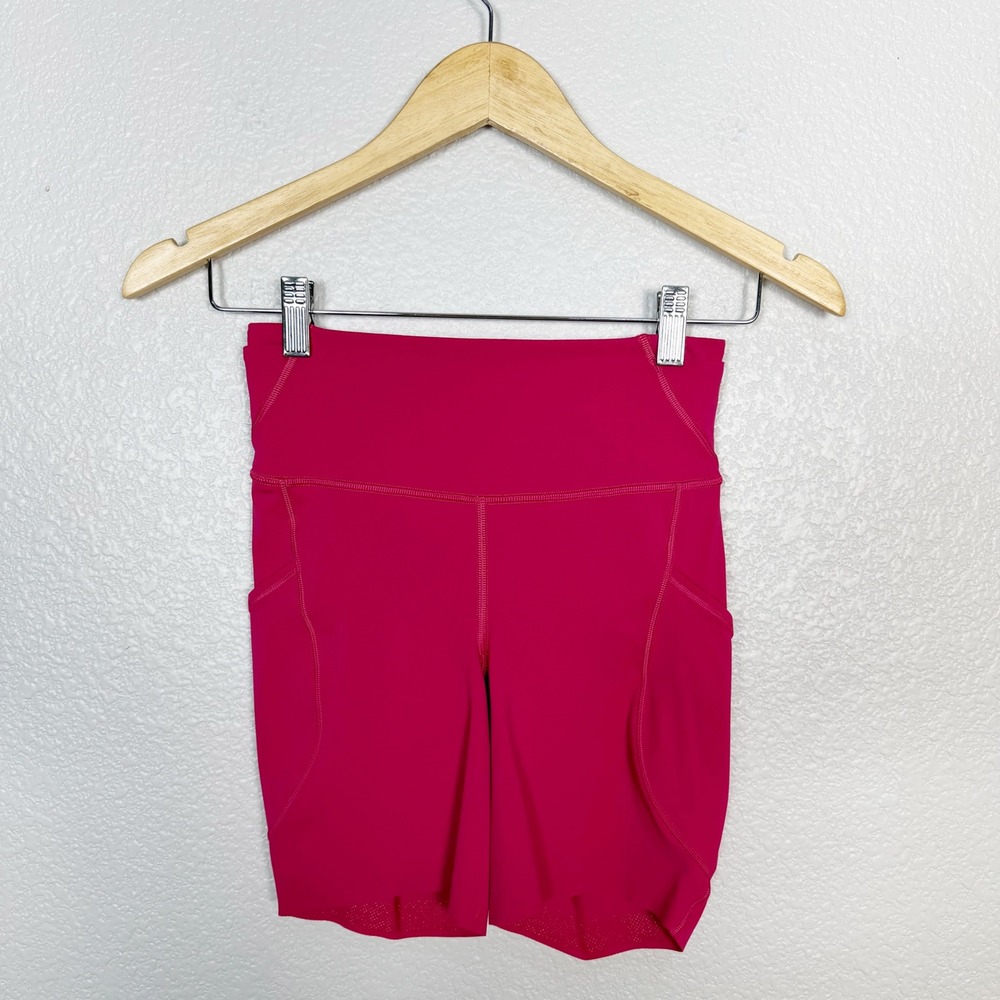 Lululemon Fast and Free High Rise 6" Bike Shorts Womens Size 4 Pink Athletic